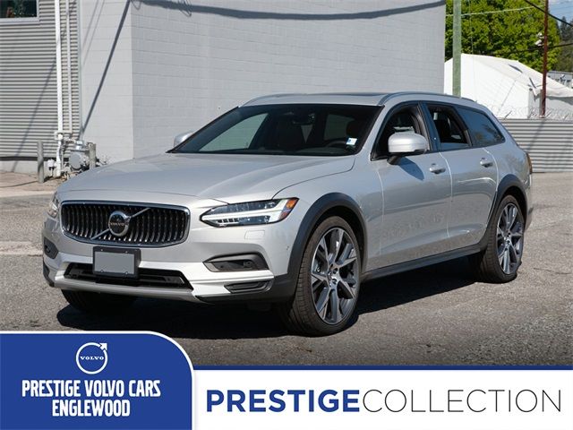 2024 Volvo V90 Cross Country Plus