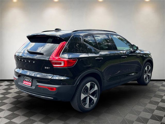 2024 Volvo XC40 