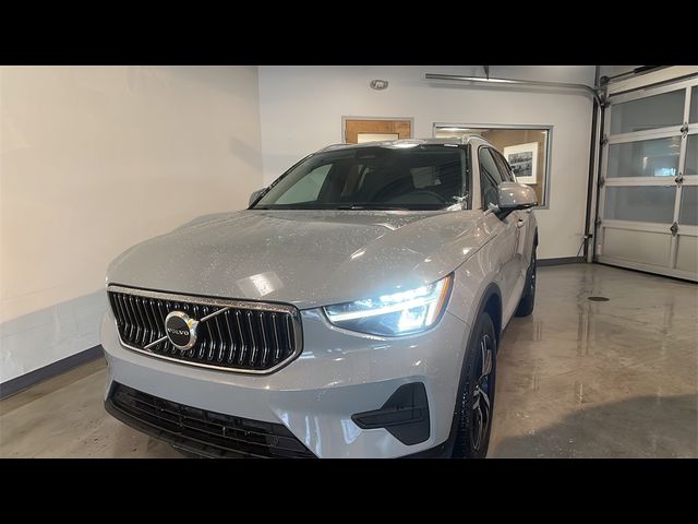 2024 Volvo XC40 