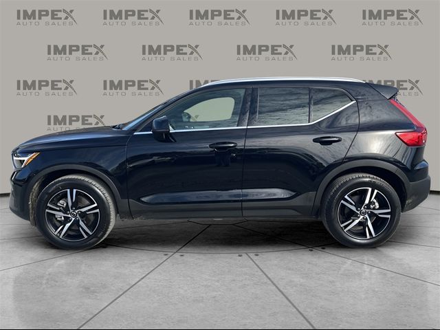 2024 Volvo XC40 