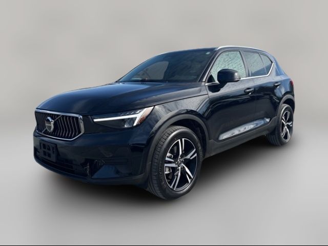 2024 Volvo XC40 