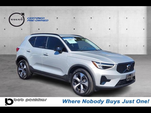 2024 Volvo XC40 