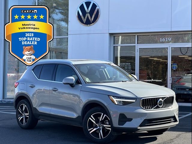 2024 Volvo XC40 