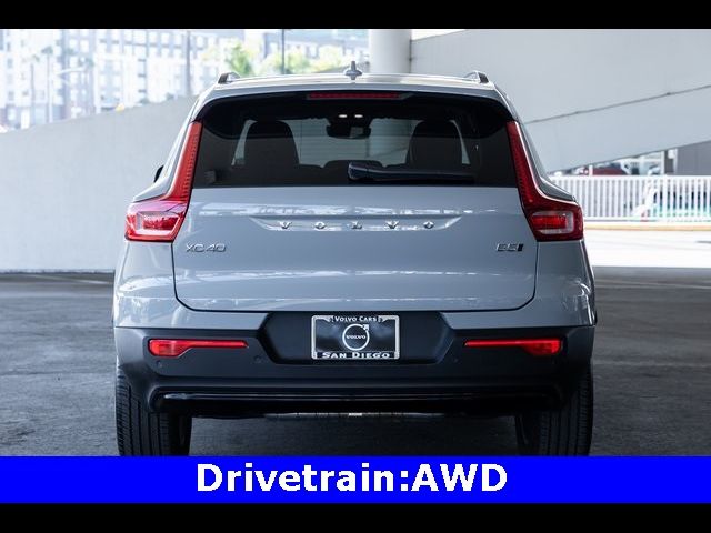 2024 Volvo XC40 