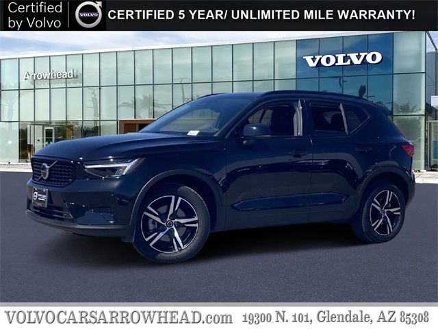 2024 Volvo XC40 