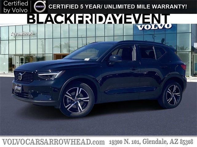 2024 Volvo XC40 