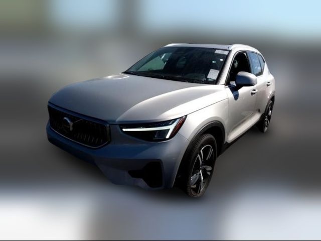 2024 Volvo XC40 