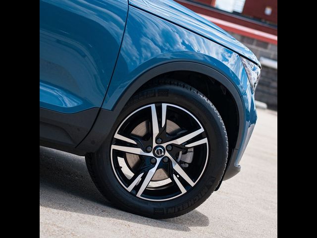2024 Volvo XC40 