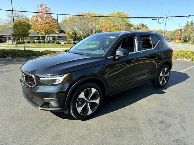 2024 Volvo XC40 