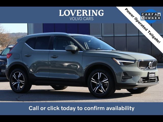 2024 Volvo XC40 