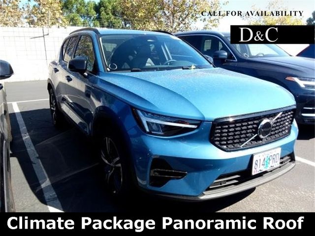 2024 Volvo XC40 