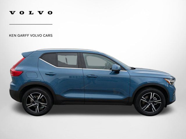 2024 Volvo XC40 