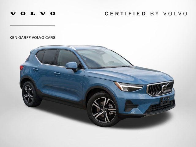 2024 Volvo XC40 