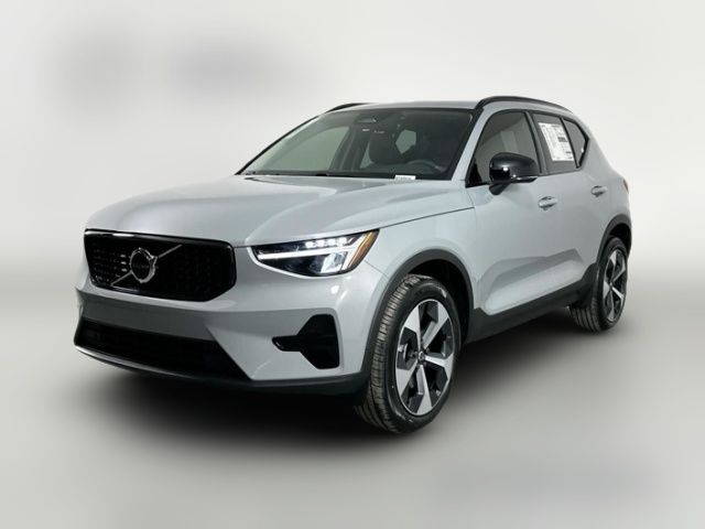 2024 Volvo XC40 