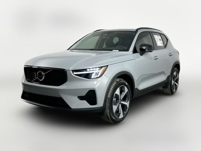 2024 Volvo XC40 