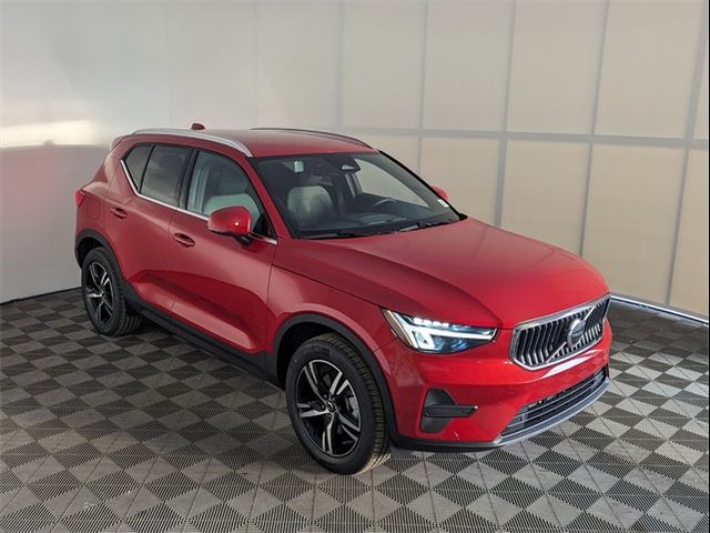 2024 Volvo XC40 