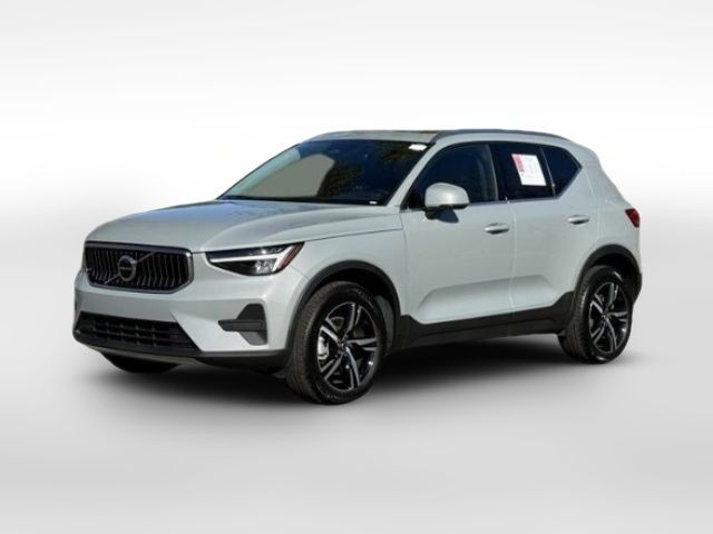 2024 Volvo XC40 