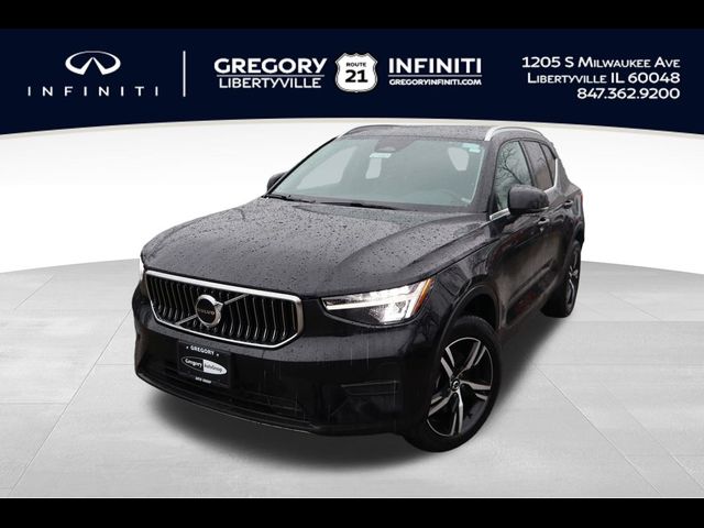 2024 Volvo XC40 