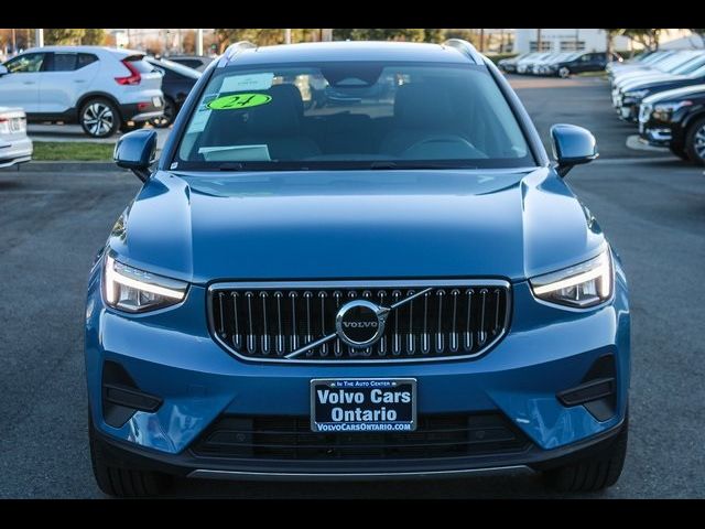 2024 Volvo XC40 