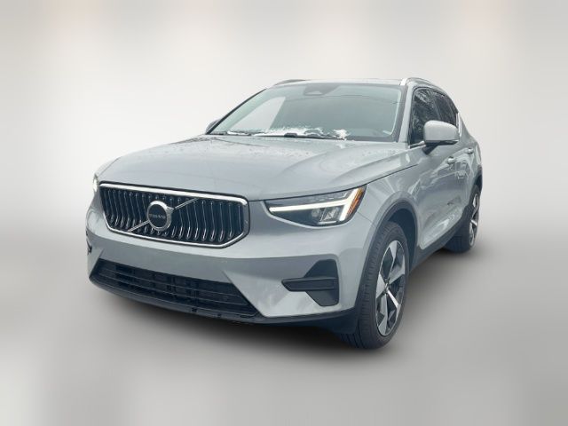 2024 Volvo XC40 