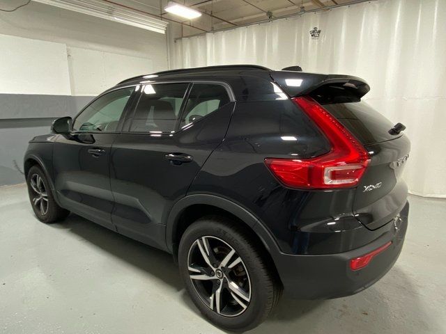 2024 Volvo XC40 