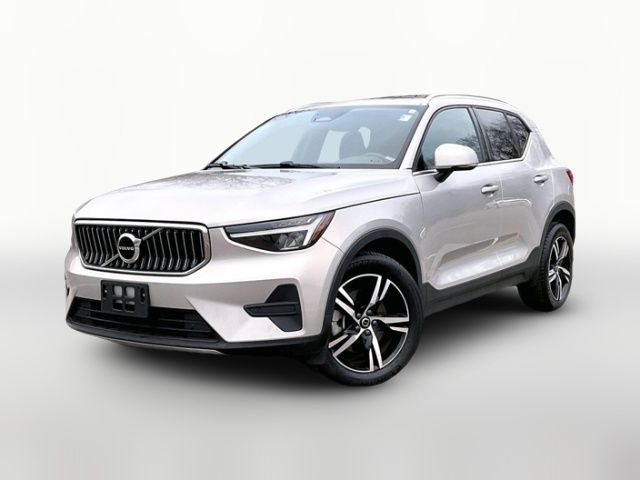 2024 Volvo XC40 
