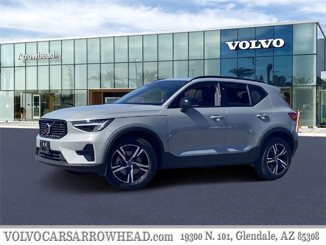 2024 Volvo XC40 