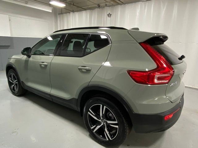 2024 Volvo XC40 