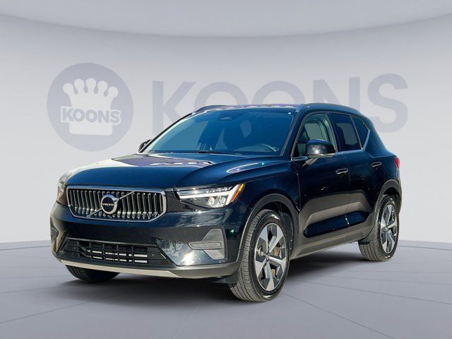 2024 Volvo XC40 