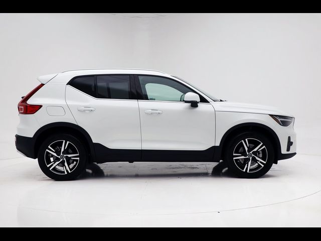 2024 Volvo XC40 