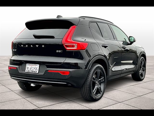 2024 Volvo XC40 