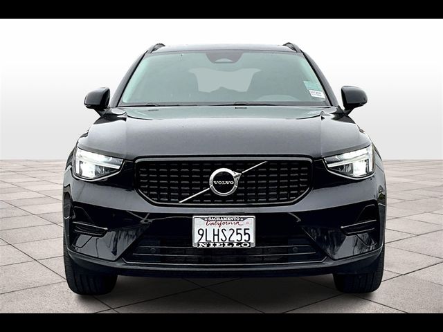 2024 Volvo XC40 