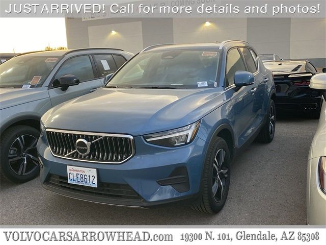 2024 Volvo XC40 