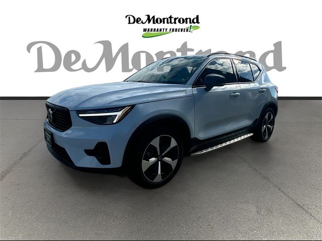 2024 Volvo XC40 