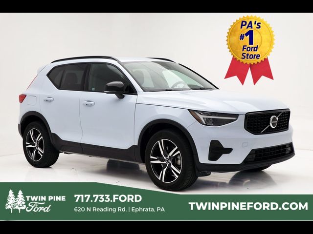 2024 Volvo XC40 