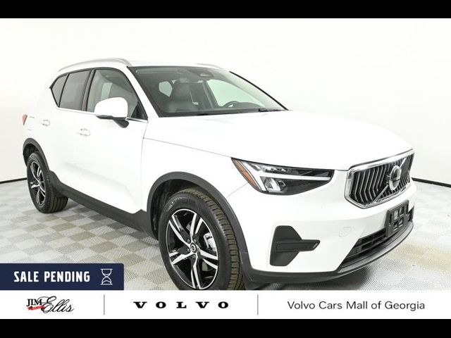 2024 Volvo XC40 