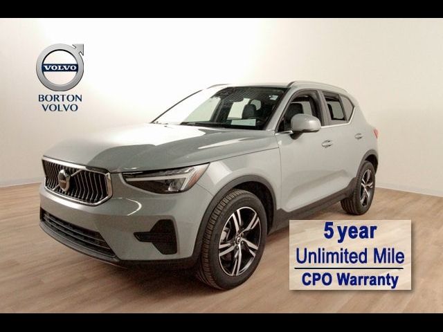 2024 Volvo XC40 