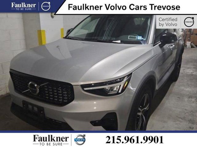 2024 Volvo XC40 