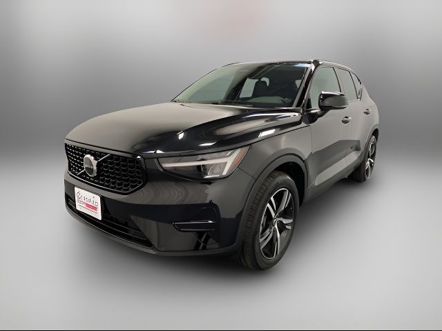 2024 Volvo XC40 