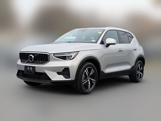 2024 Volvo XC40 