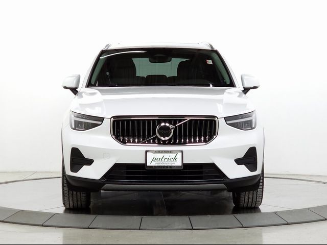 2024 Volvo XC40 