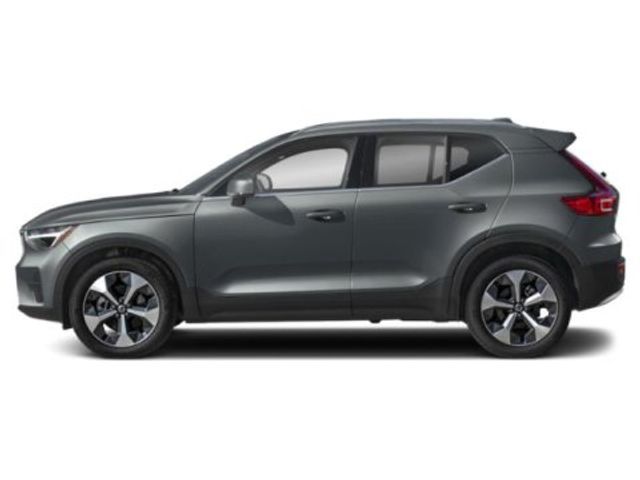 2024 Volvo XC40 