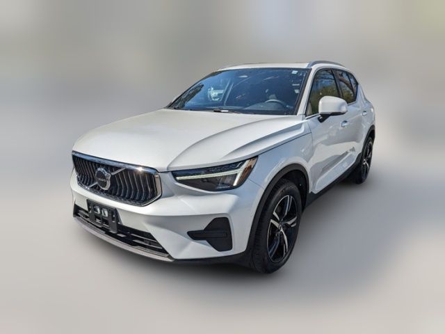 2024 Volvo XC40 