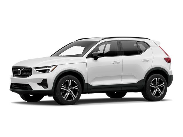 2024 Volvo XC40 Core Dark Theme