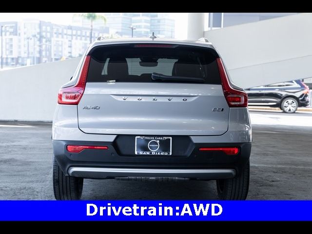 2024 Volvo XC40 Plus Bright Theme