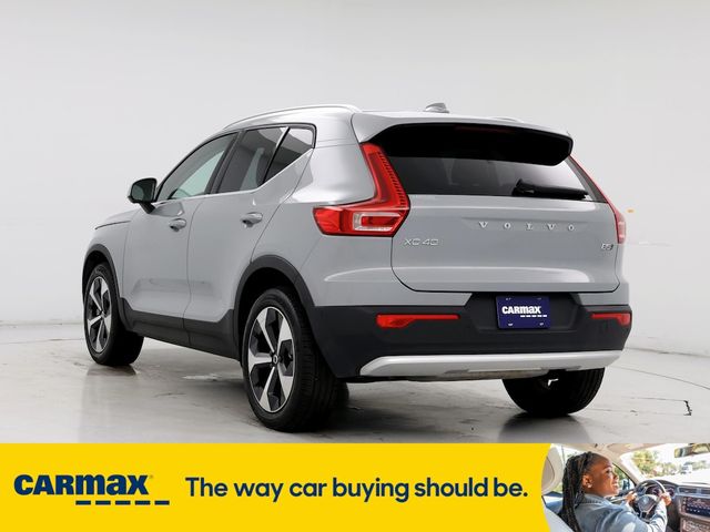 2024 Volvo XC40 Plus Bright Theme