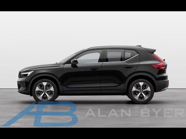 2024 Volvo XC40 Plus Bright Theme