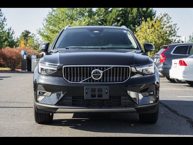 2024 Volvo XC40 Plus Bright Theme