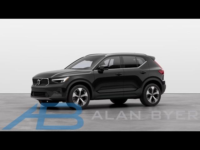 2024 Volvo XC40 Plus Bright Theme