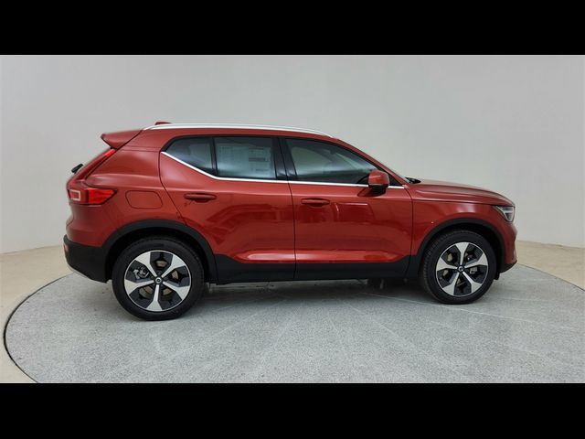 2024 Volvo XC40 Plus Bright Theme